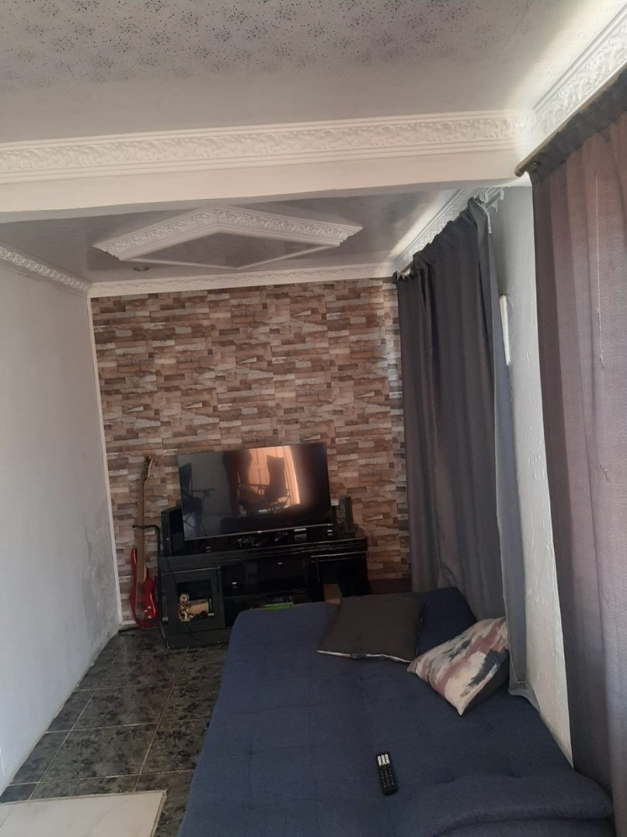 2 Bedroom Property for Sale in Glen Ridge Gauteng