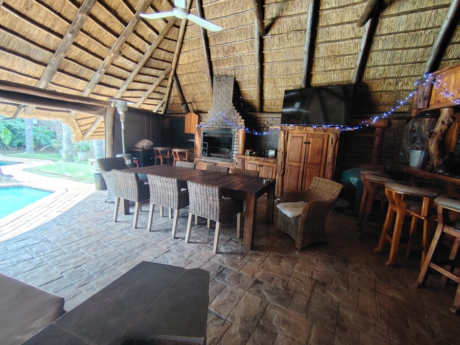 To Let 4 Bedroom Property for Rent in Garsfontein Gauteng