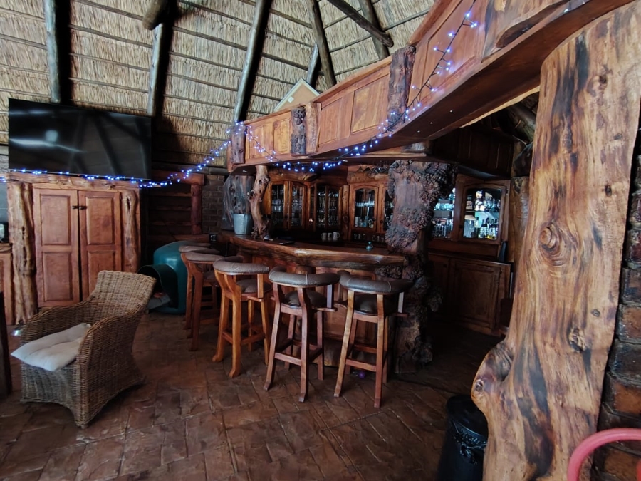 To Let 4 Bedroom Property for Rent in Garsfontein Gauteng