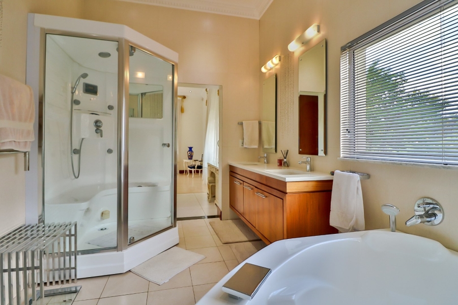 4 Bedroom Property for Sale in Bedfordview Gauteng