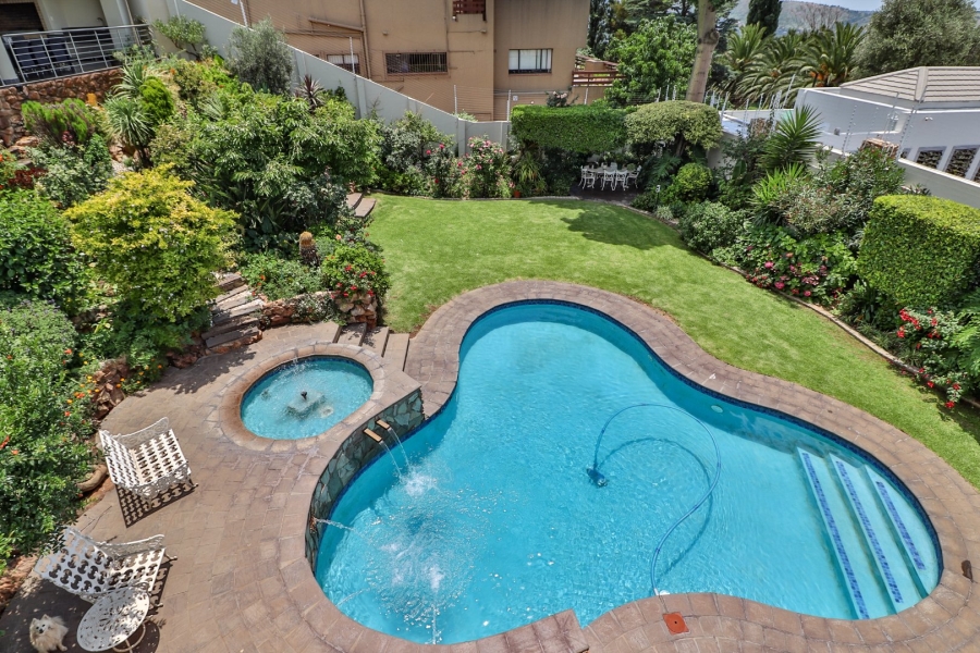 4 Bedroom Property for Sale in Bedfordview Gauteng