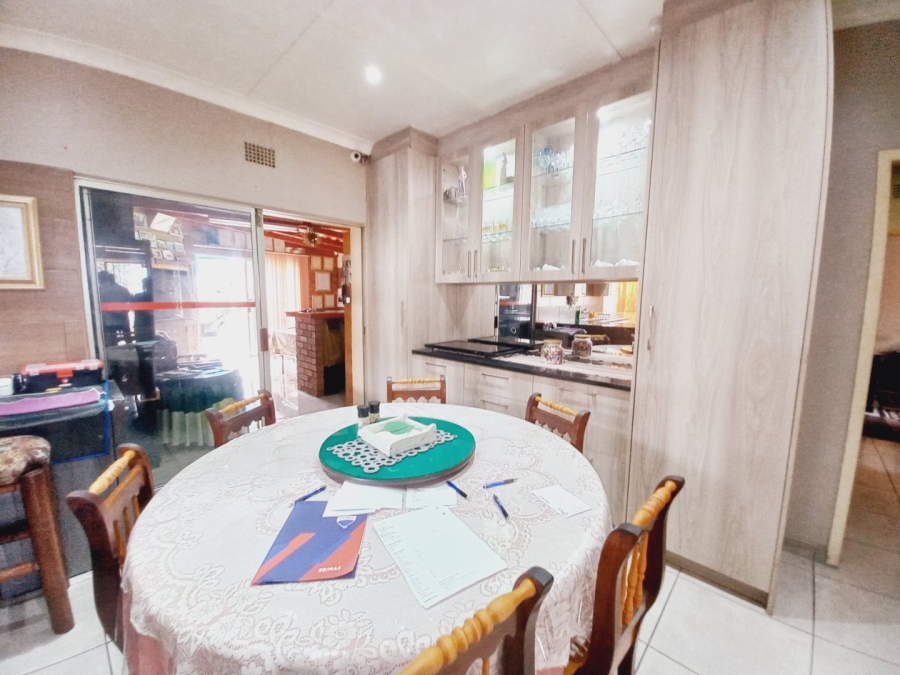 4 Bedroom Property for Sale in Gerdview Gauteng