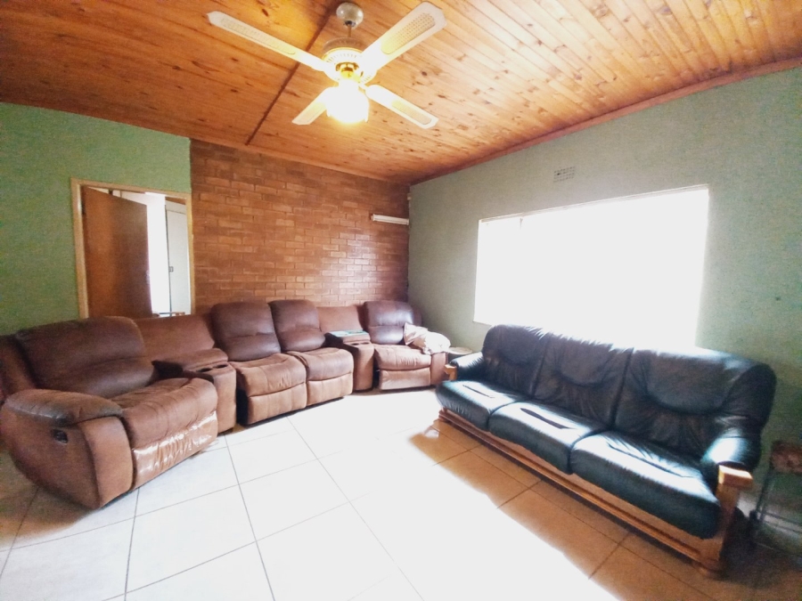 4 Bedroom Property for Sale in Gerdview Gauteng