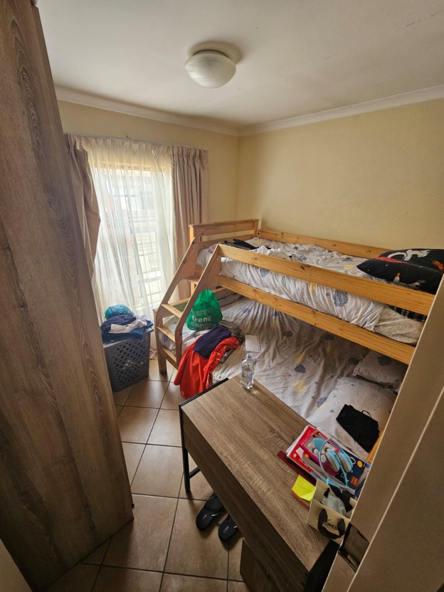 3 Bedroom Property for Sale in Andeon Gauteng