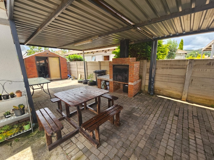 3 Bedroom Property for Sale in Andeon Gauteng