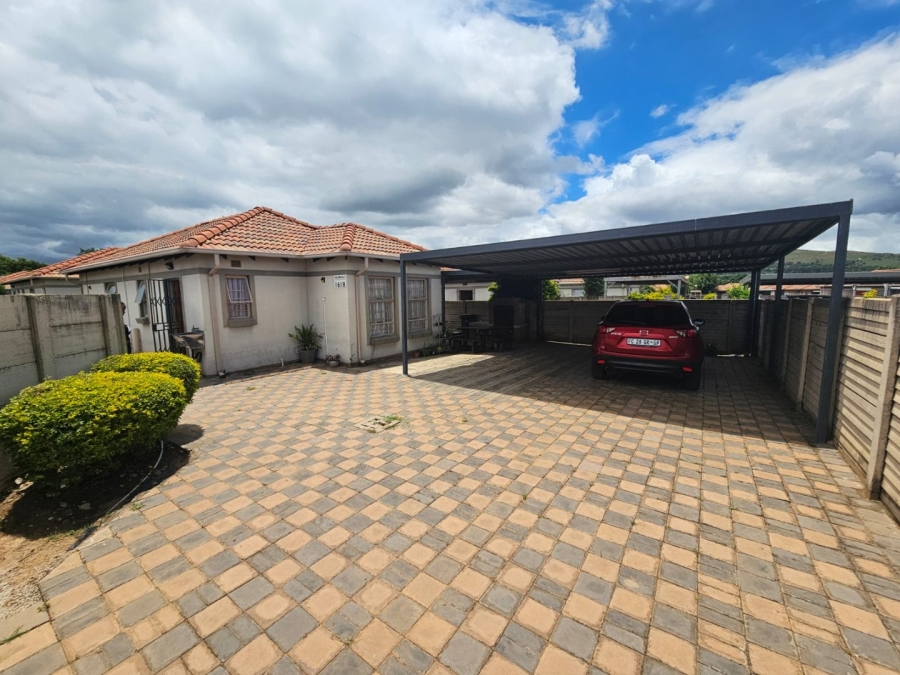 3 Bedroom Property for Sale in Andeon Gauteng