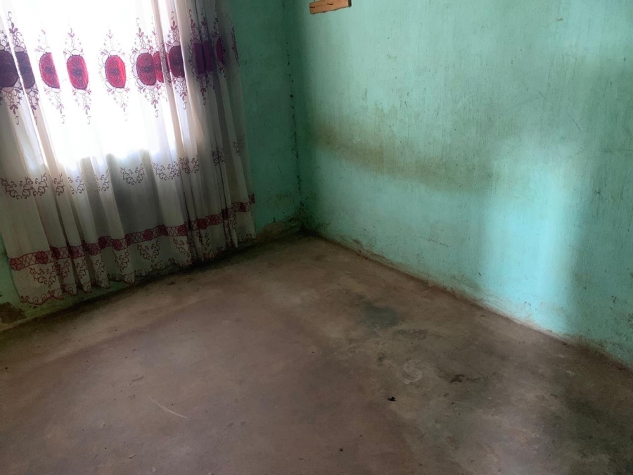 2 Bedroom Property for Sale in Etwatwa Gauteng