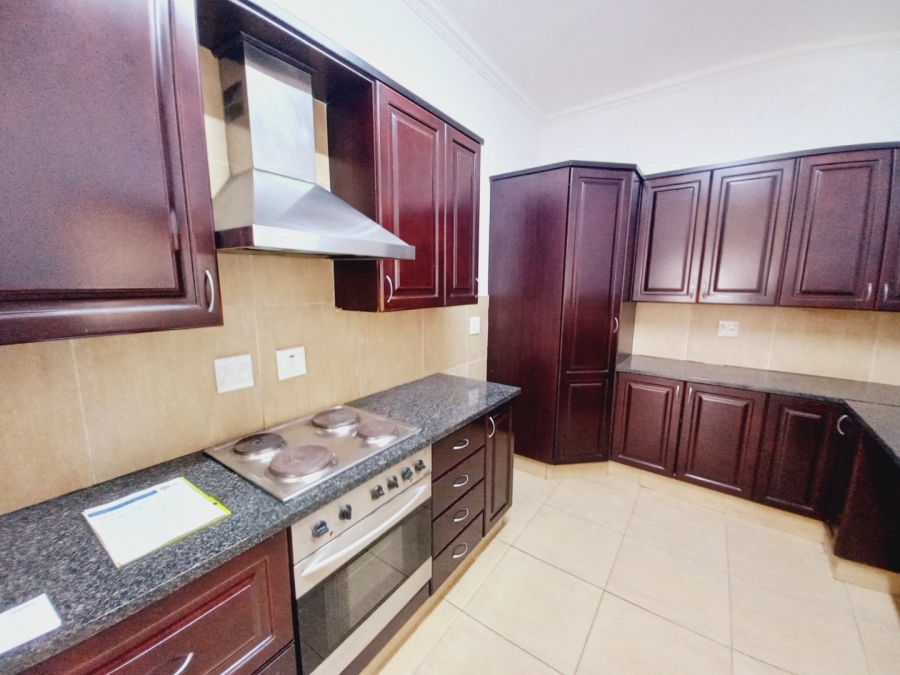 2 Bedroom Property for Sale in Greenstone Hill Gauteng