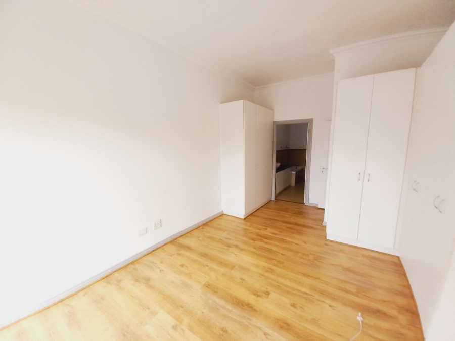 2 Bedroom Property for Sale in Greenstone Hill Gauteng