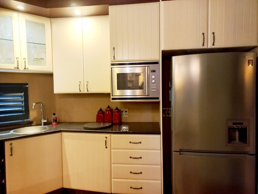  Bedroom Property for Sale in Ferndale Gauteng