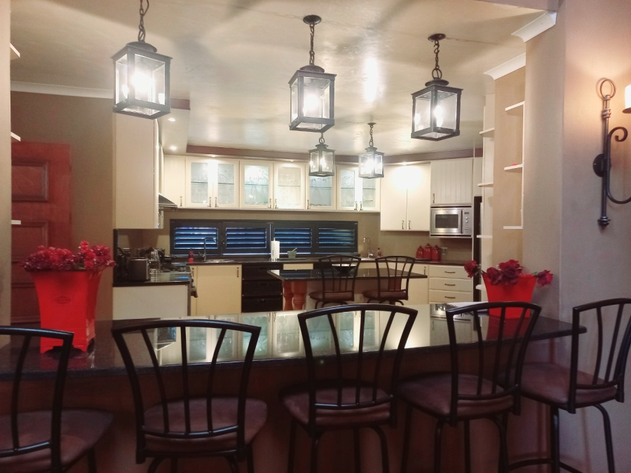  Bedroom Property for Sale in Ferndale Gauteng