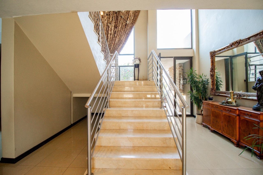 5 Bedroom Property for Sale in Meyersdal Eco Estate Gauteng