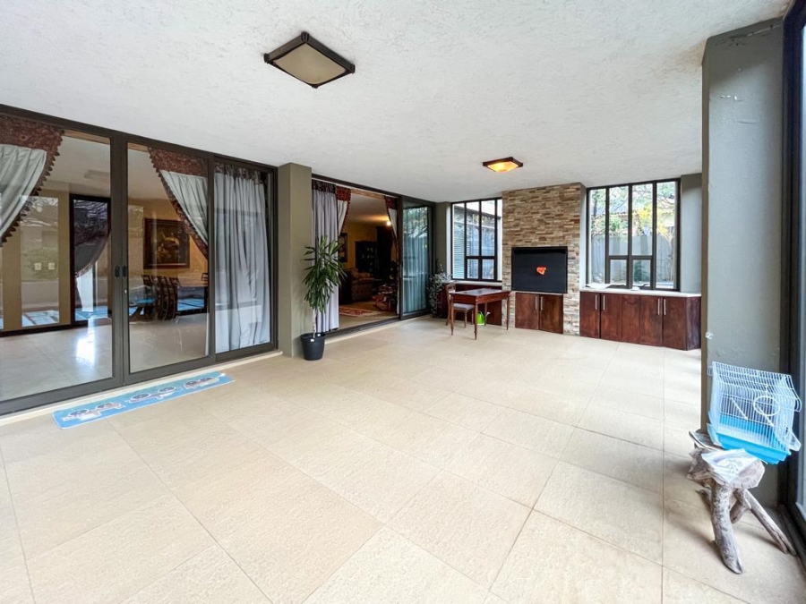 5 Bedroom Property for Sale in Meyersdal Eco Estate Gauteng