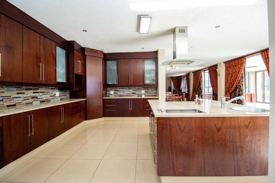 5 Bedroom Property for Sale in Meyersdal Eco Estate Gauteng