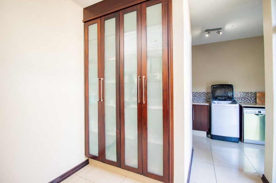 5 Bedroom Property for Sale in Meyersdal Eco Estate Gauteng