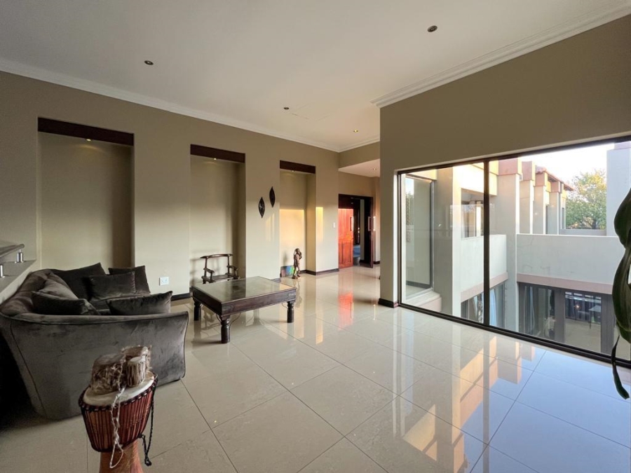 5 Bedroom Property for Sale in Meyersdal Eco Estate Gauteng