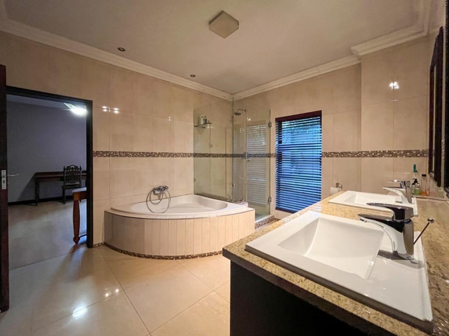 5 Bedroom Property for Sale in Meyersdal Eco Estate Gauteng