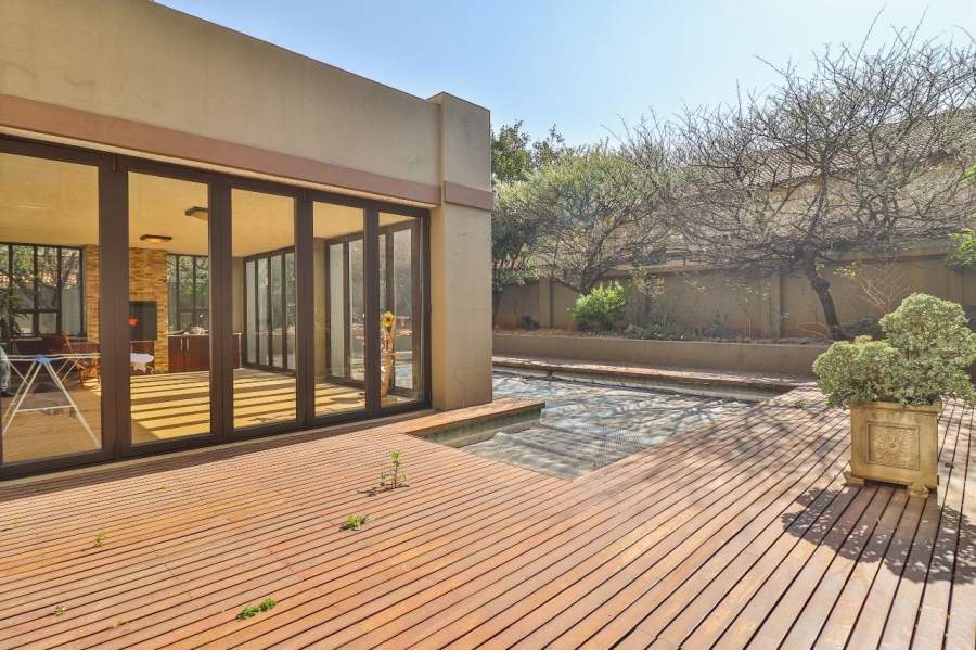 5 Bedroom Property for Sale in Meyersdal Eco Estate Gauteng