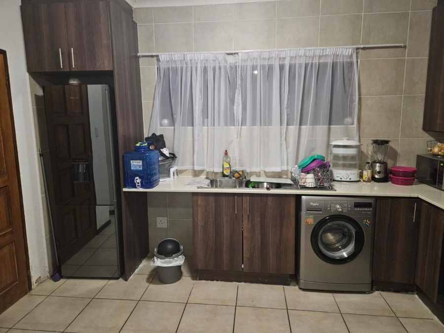 To Let 2 Bedroom Property for Rent in Helderwyk Gauteng