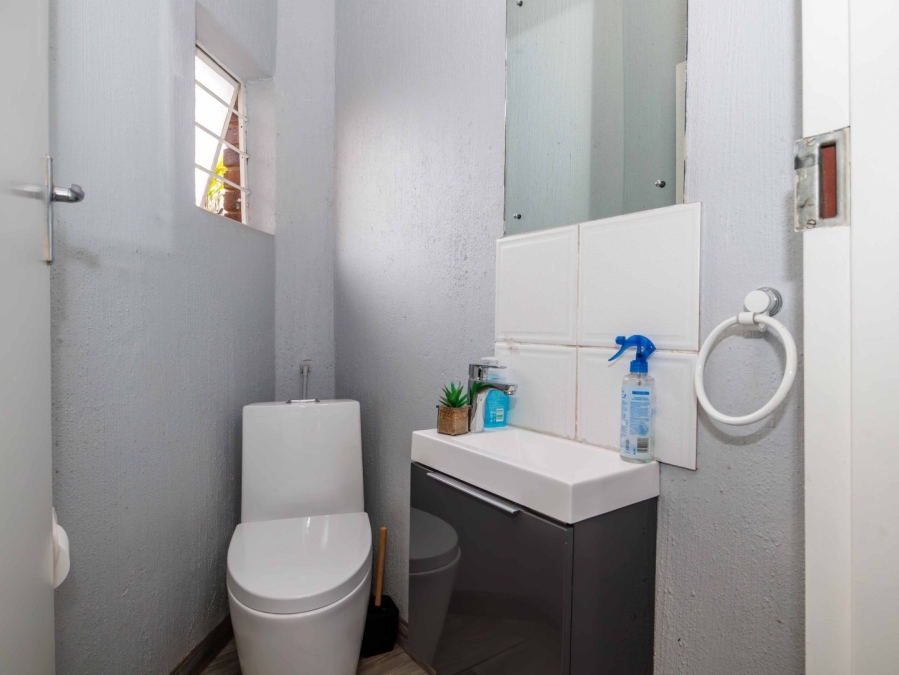 4 Bedroom Property for Sale in Eden Glen Gauteng