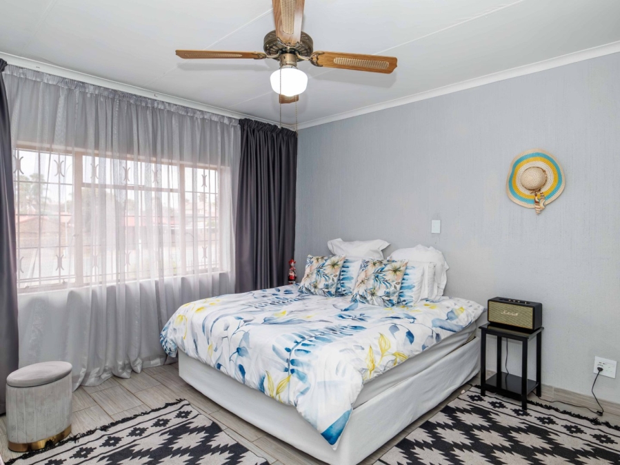 4 Bedroom Property for Sale in Eden Glen Gauteng