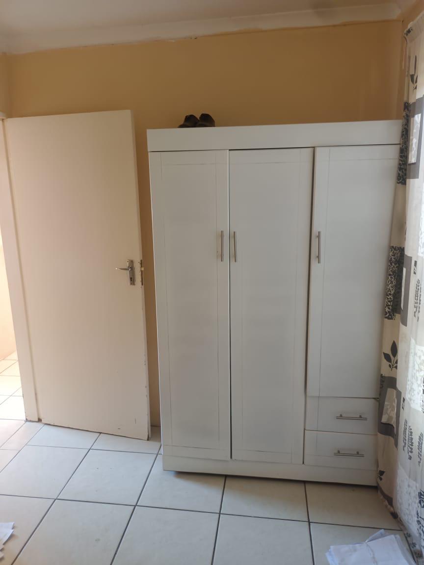2 Bedroom Property for Sale in Kagiso Gauteng