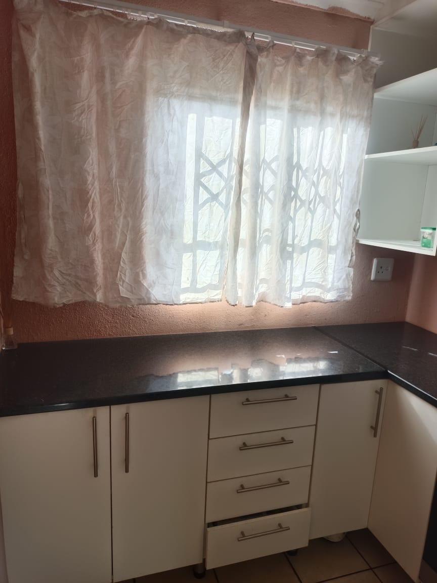 2 Bedroom Property for Sale in Kagiso Gauteng