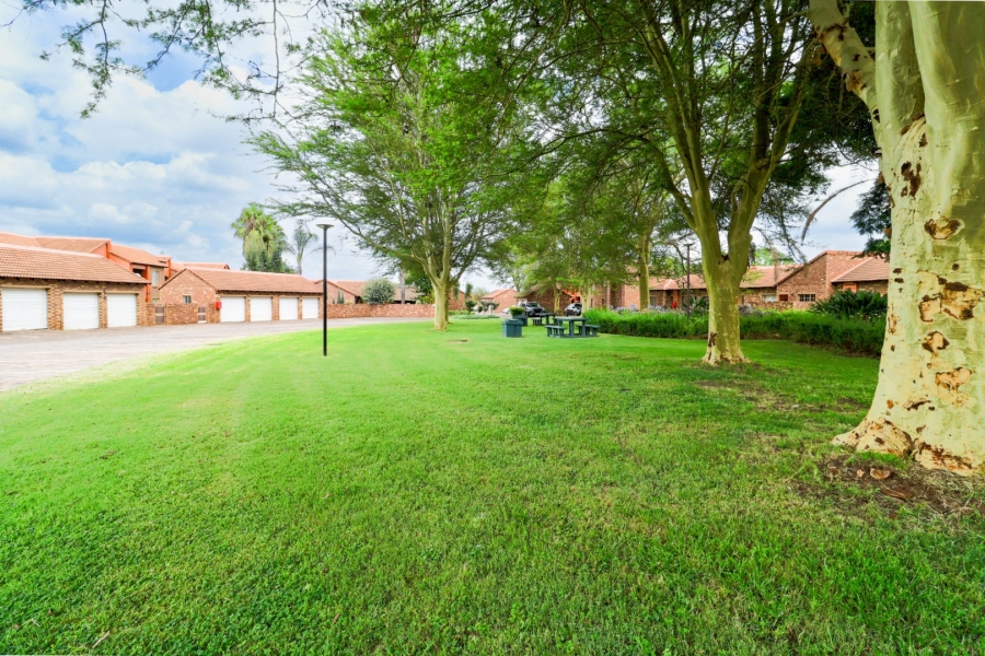 4 Bedroom Property for Sale in Equestria Gauteng