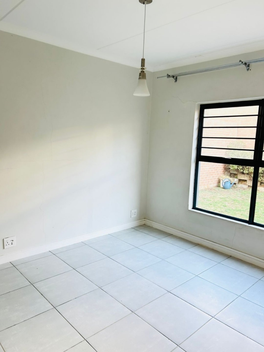 3 Bedroom Property for Sale in Willow Park Manor Gauteng