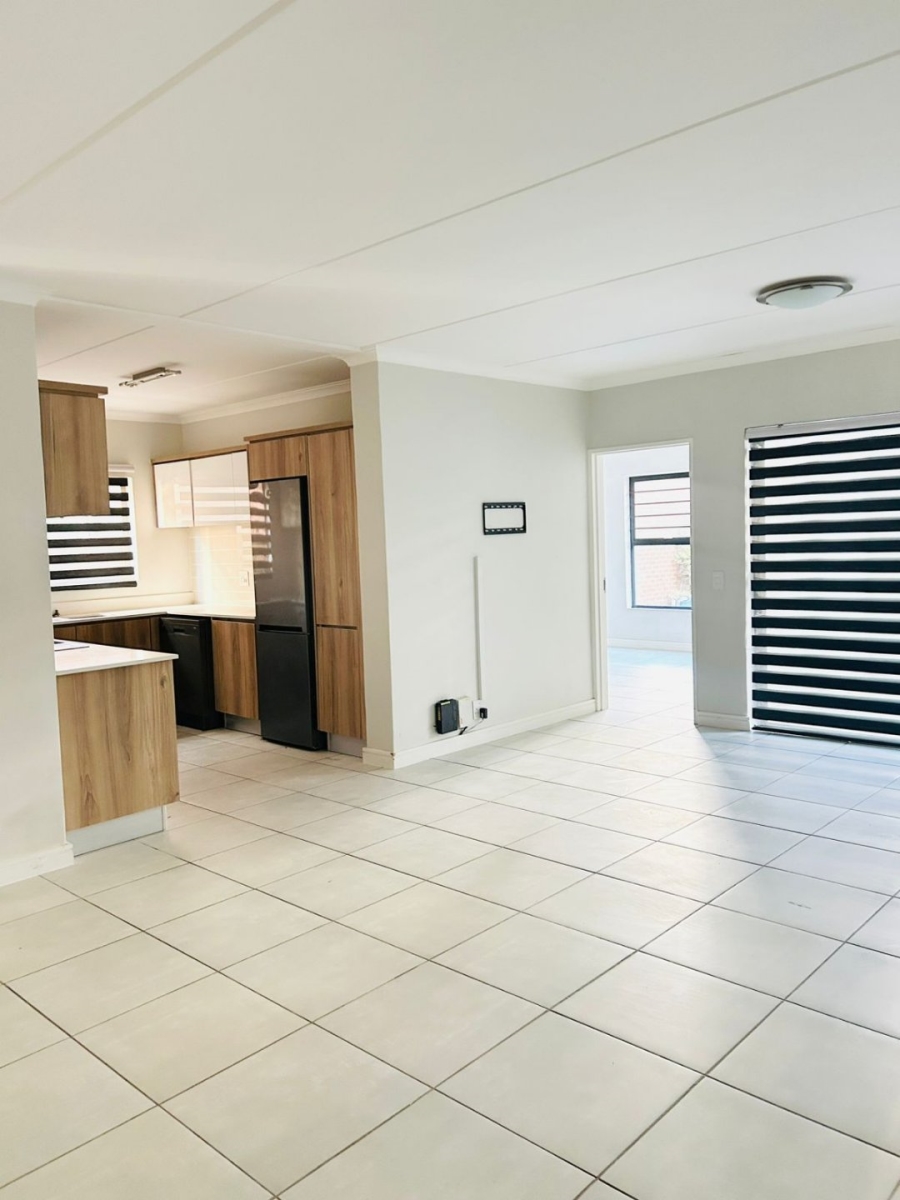 3 Bedroom Property for Sale in Willow Park Manor Gauteng