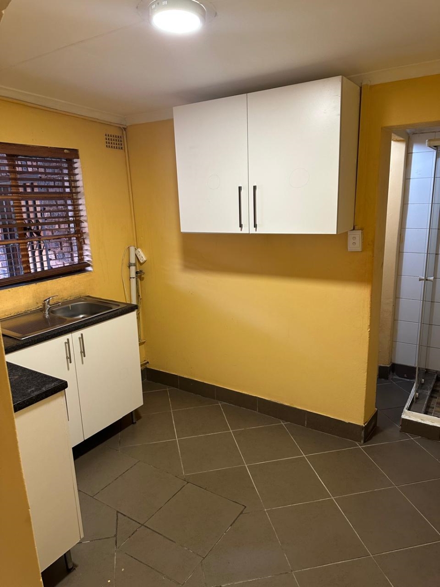1 Bedroom Property for Sale in South Hills Gauteng