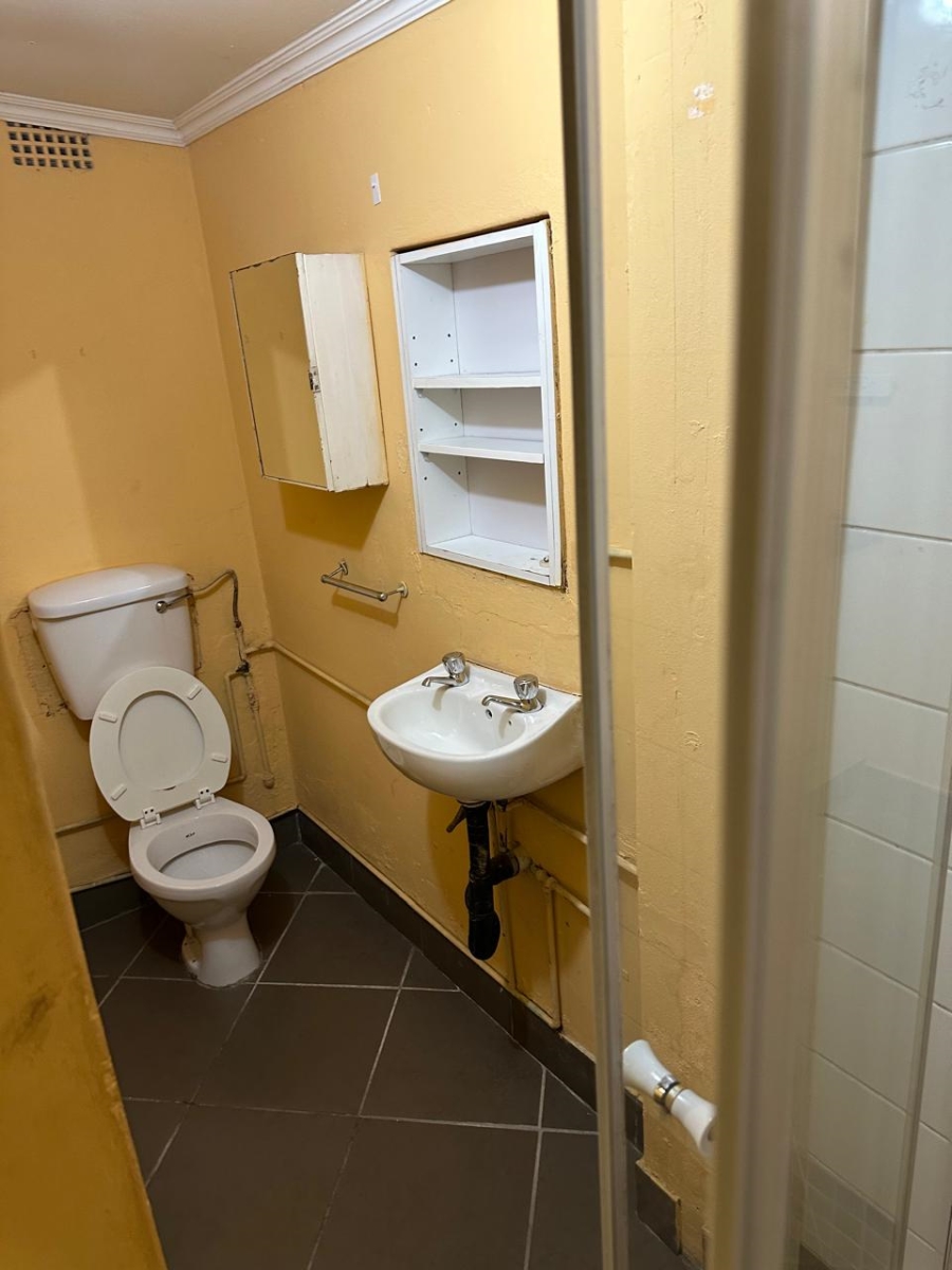 1 Bedroom Property for Sale in South Hills Gauteng