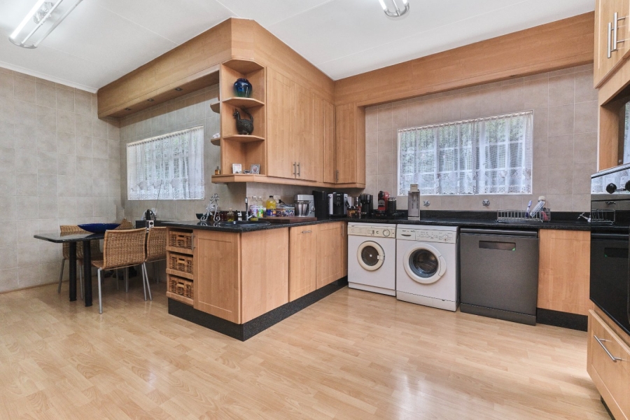 4 Bedroom Property for Sale in Northcliff Gauteng