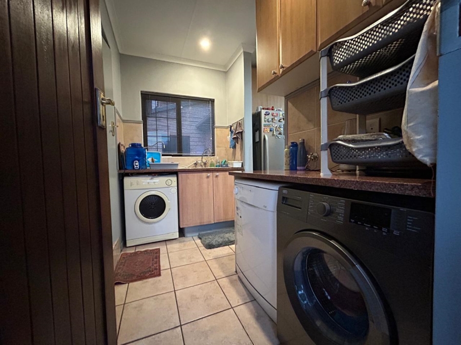 4 Bedroom Property for Sale in Eco Park Gauteng