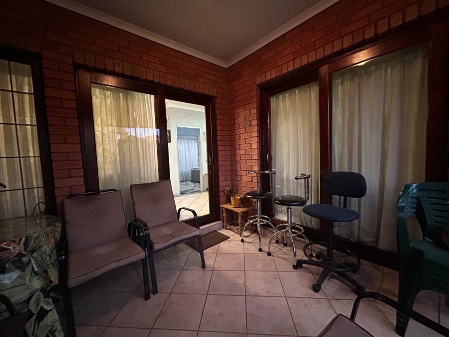 4 Bedroom Property for Sale in Eco Park Gauteng