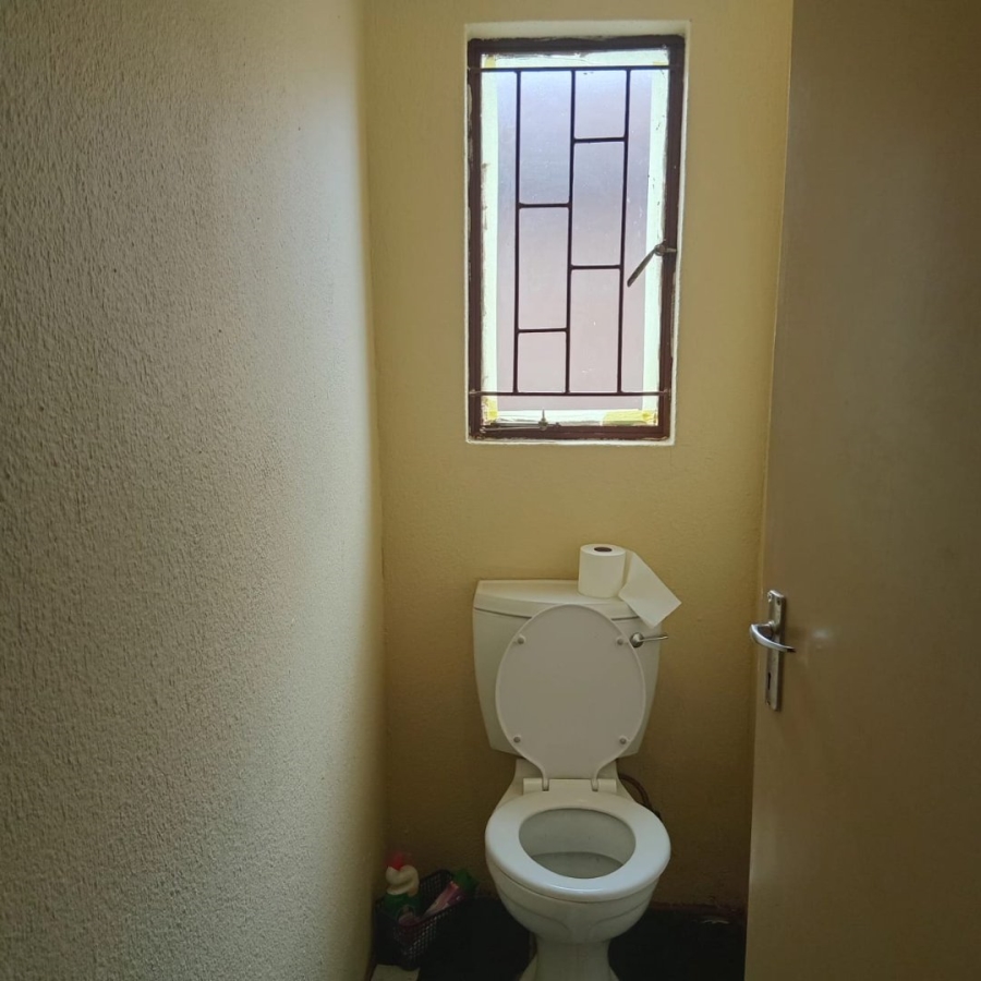 To Let 3 Bedroom Property for Rent in Soshanguve VV Gauteng