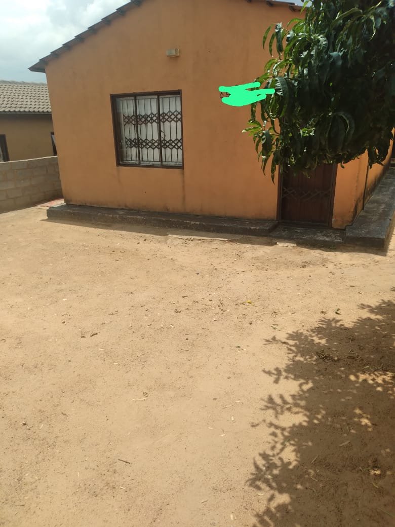 2 Bedroom Property for Sale in Tembisa Central Gauteng