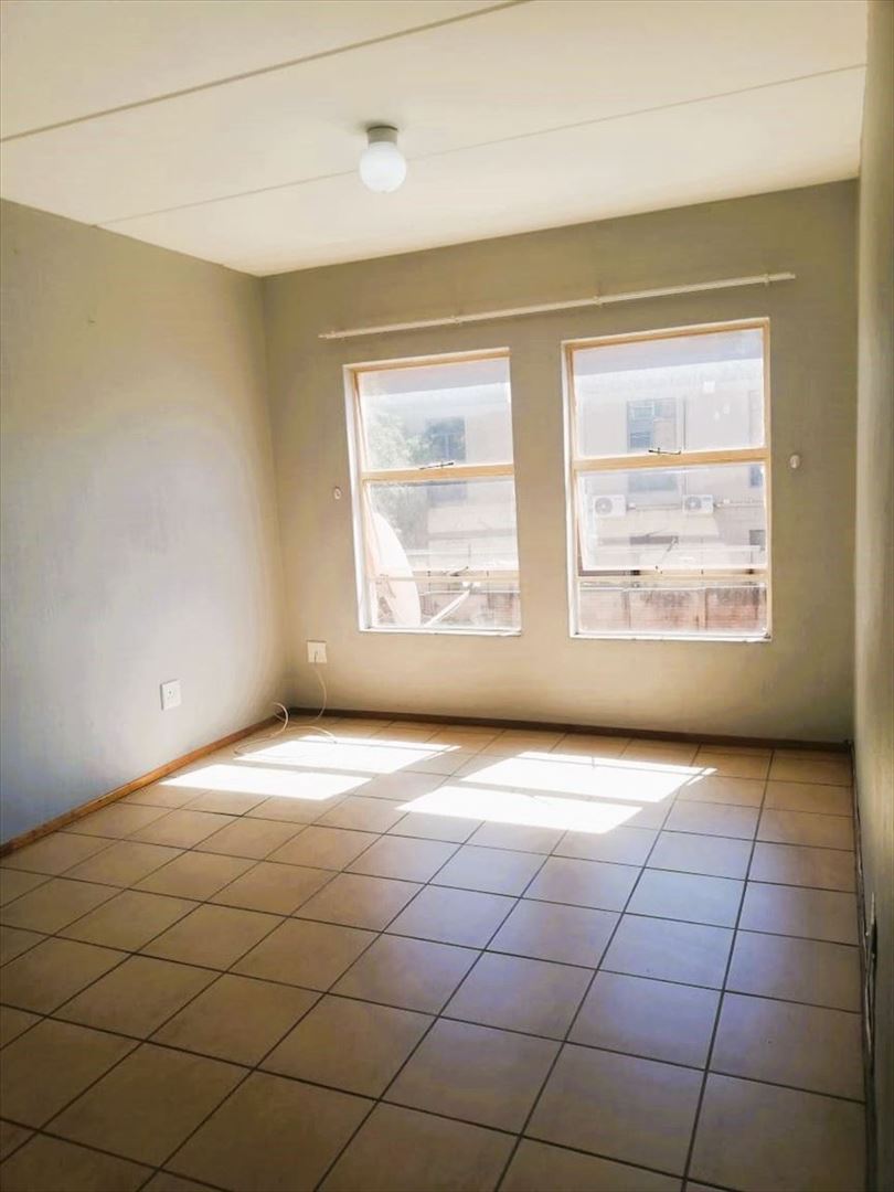 2 Bedroom Property for Sale in Kempton Park Central Gauteng