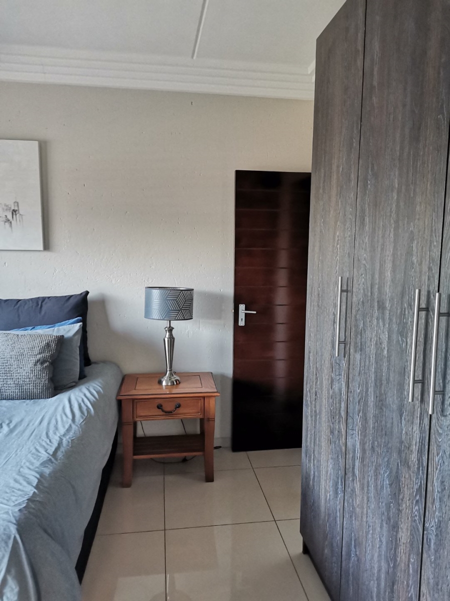 2 Bedroom Property for Sale in Eveleigh Gauteng