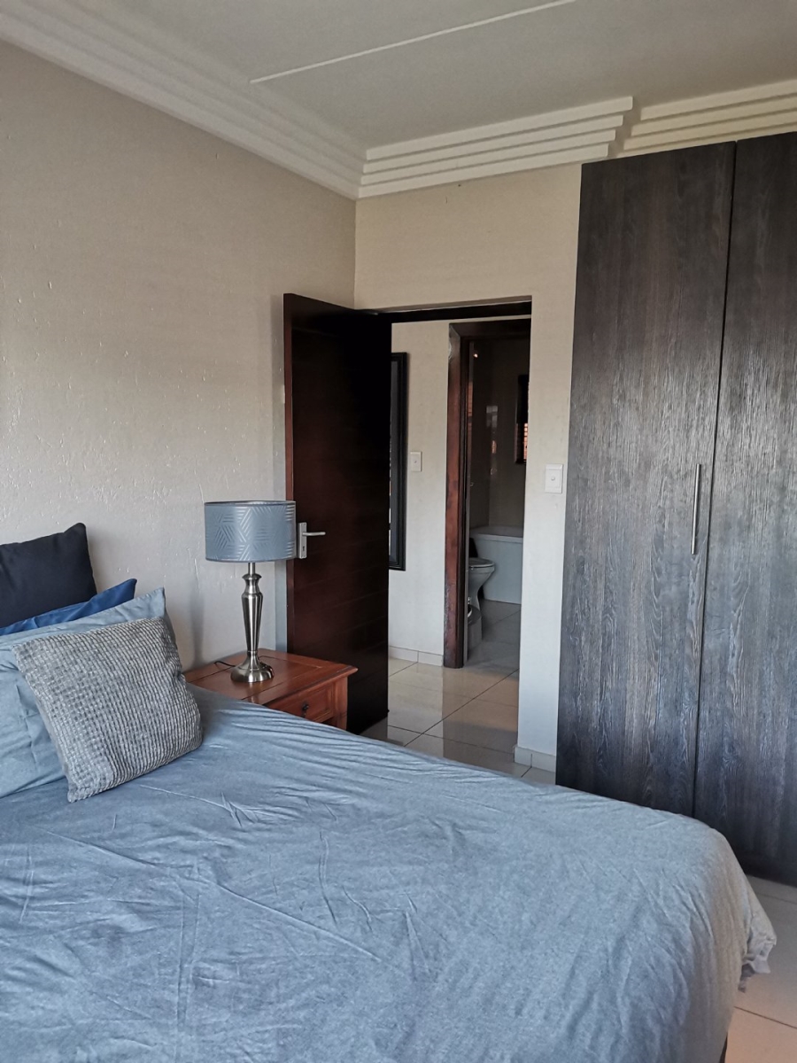 2 Bedroom Property for Sale in Eveleigh Gauteng
