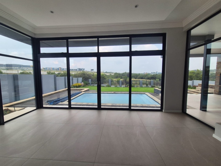 To Let 6 Bedroom Property for Rent in Waterfall Country Estate Gauteng