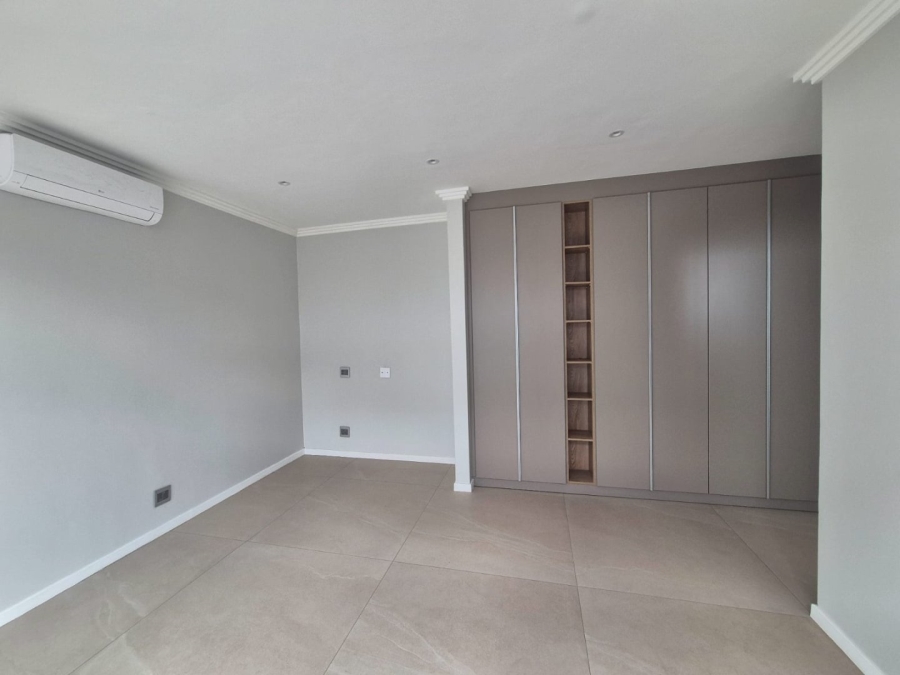 To Let 6 Bedroom Property for Rent in Waterfall Country Estate Gauteng