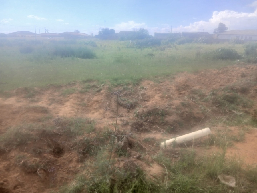  Bedroom Property for Sale in Mohlakeng Gauteng