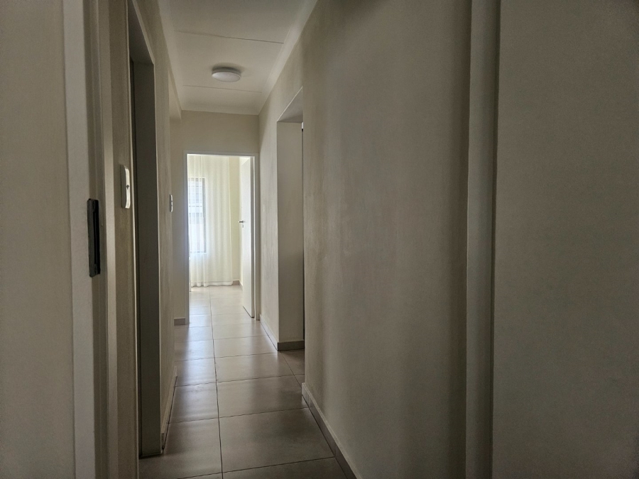 4 Bedroom Property for Sale in Crystal Park Gauteng