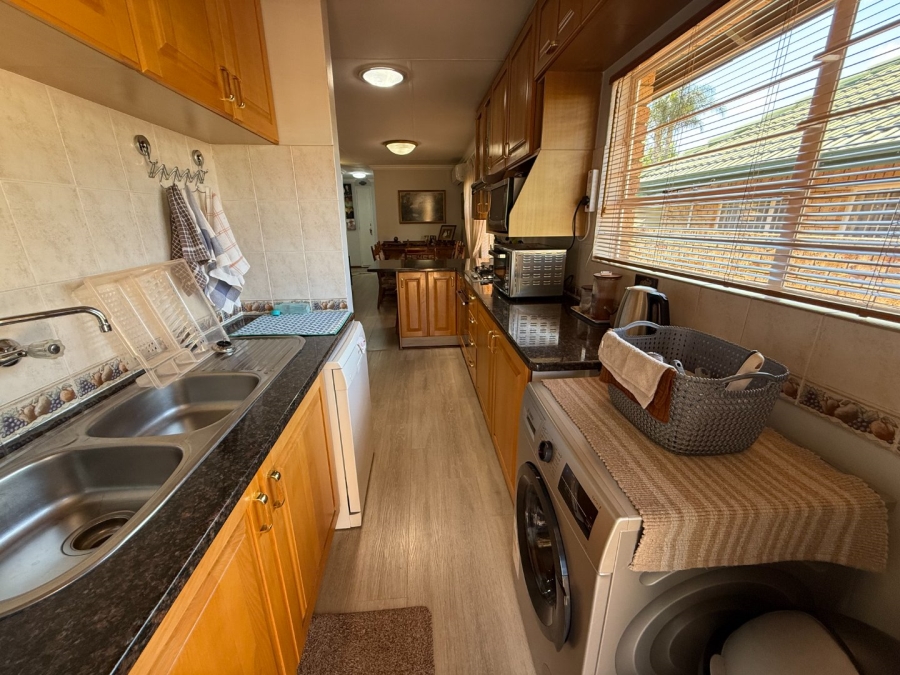 3 Bedroom Property for Sale in Doringkloof Gauteng