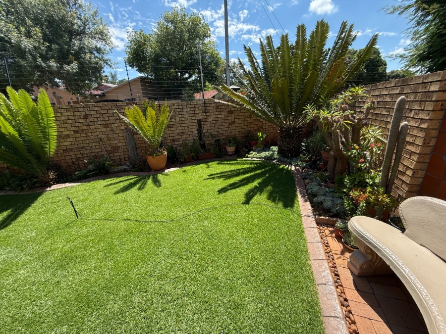 3 Bedroom Property for Sale in Doringkloof Gauteng