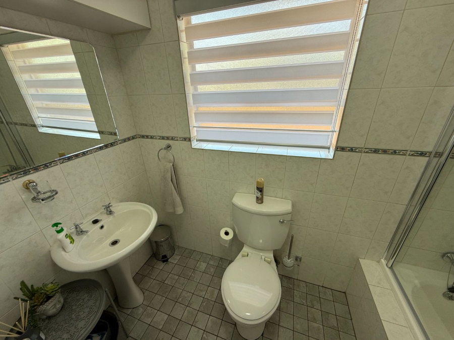 3 Bedroom Property for Sale in Doringkloof Gauteng