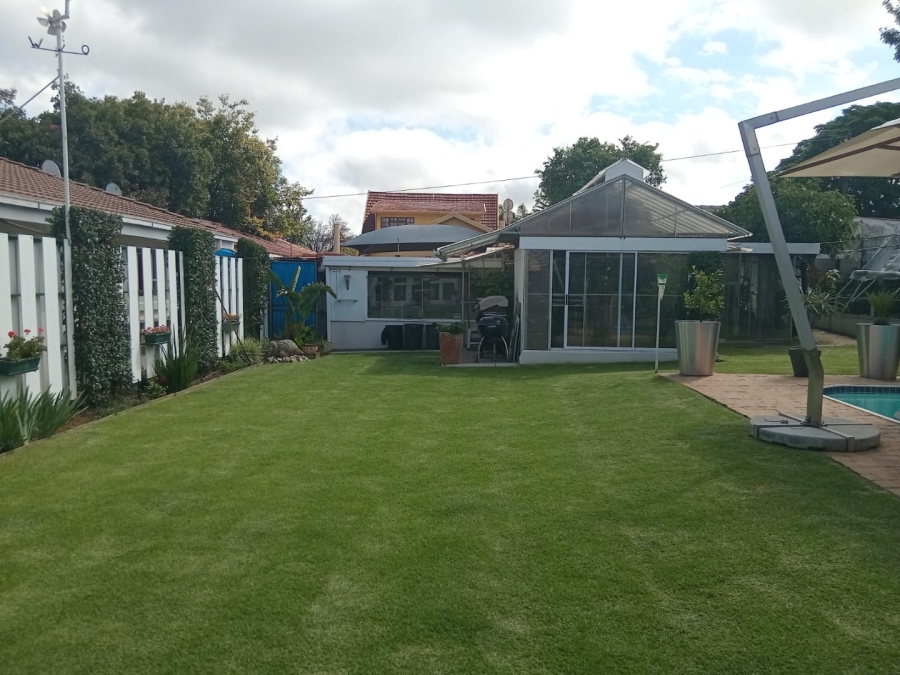 3 Bedroom Property for Sale in Monument Gauteng