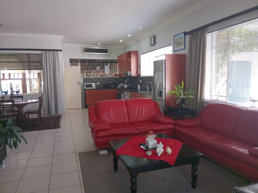 3 Bedroom Property for Sale in Monument Gauteng