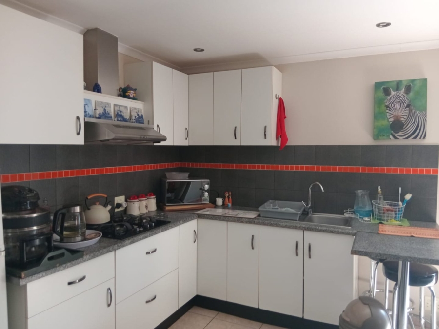3 Bedroom Property for Sale in Monument Gauteng